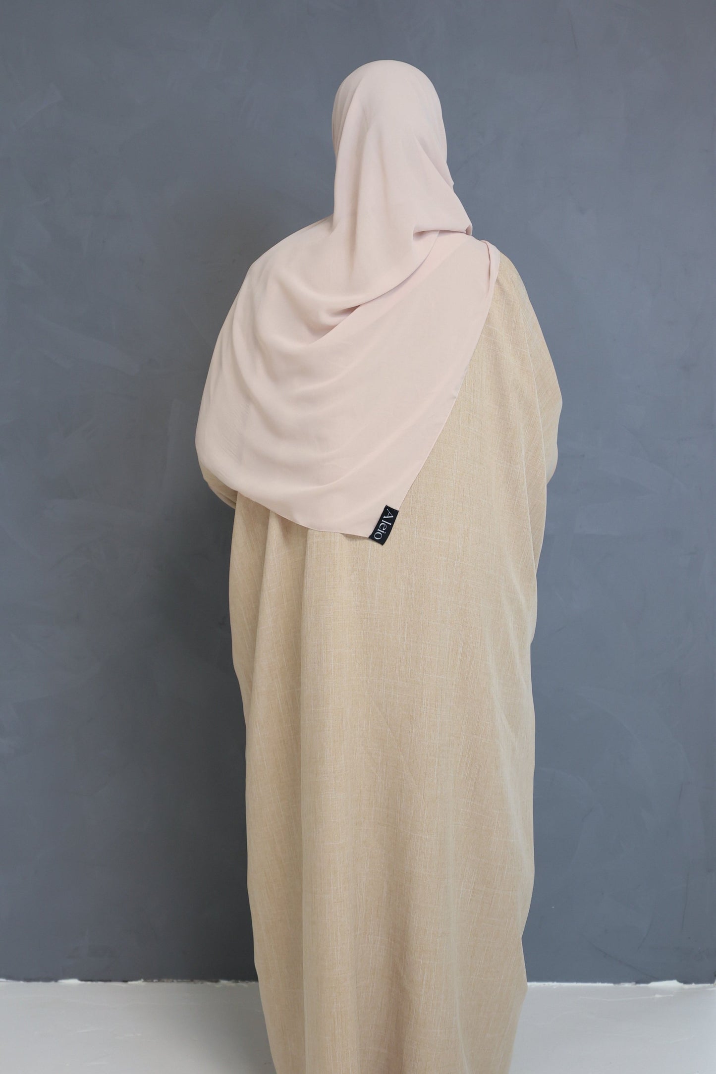 Oat Open Abaya